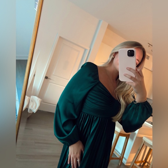 Long Sleeve Satin Empire Waist Pleated Midi Dress - Picture 3 of 4